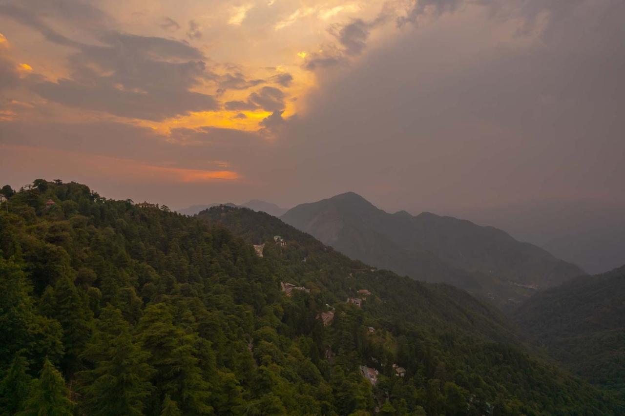Stayvista Mellow Cottage Scenic View Near Mall Road Mussoorie Exteriör bild