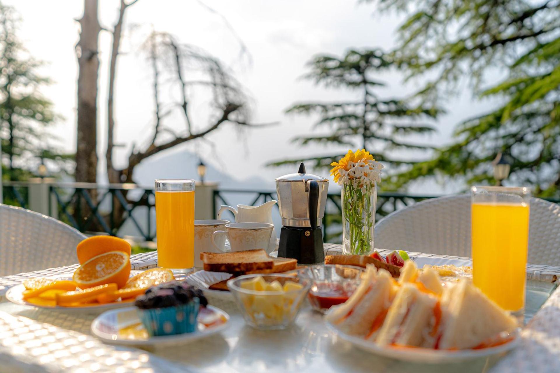 Stayvista Mellow Cottage Scenic View Near Mall Road Mussoorie Exteriör bild